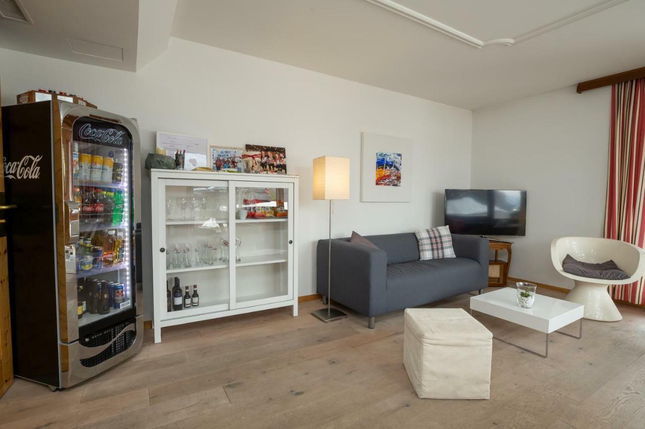 T3 Hotel Mira Val Флимс Экстерьер фото